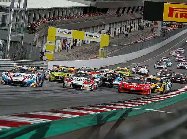 Start zum GT-Masters 2018 auf dem Red-Bull-Ring in Spielberg Titel-Bild zur News: Start zum GT-Masters 2018 auf dem Red-Bull-Ring in Spielberg
