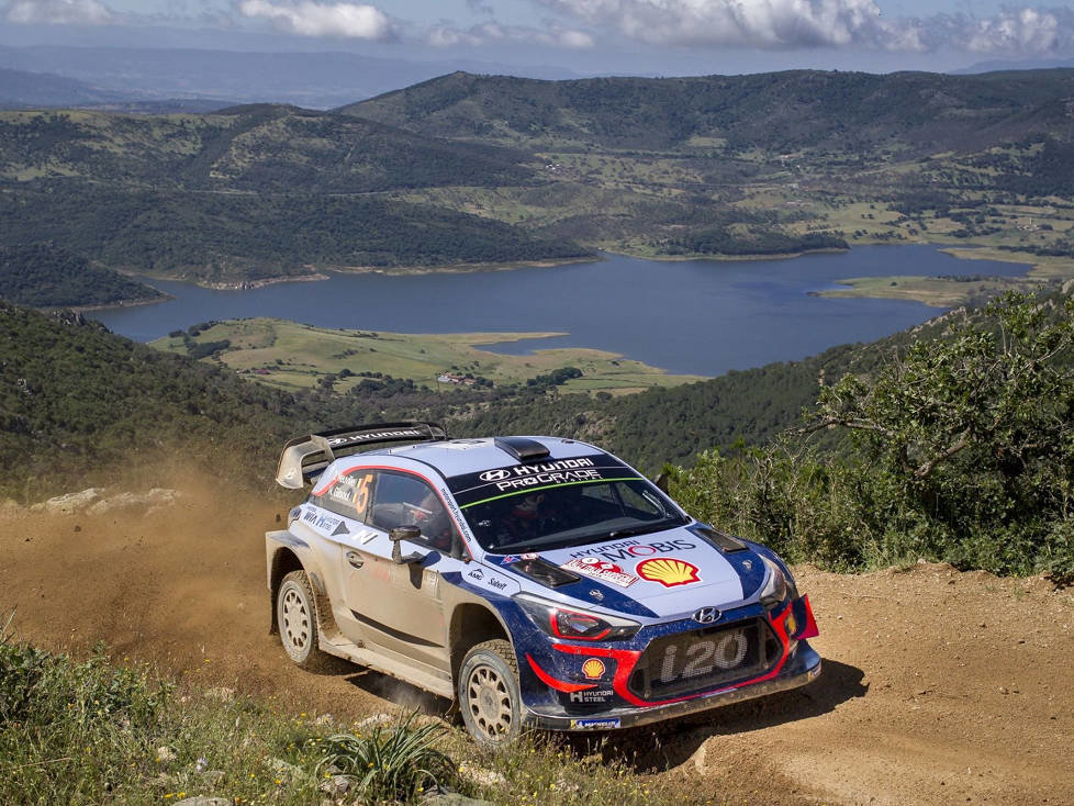 Thierry Neuville, Nicolas Gilsoul