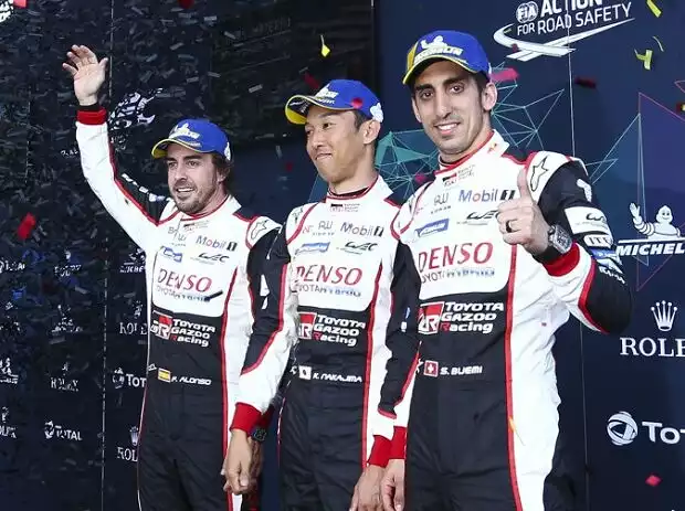 Kazuki Nakajima, Fernando Alonso Titel-Bild zur News: Kazuki Nakajima, Fernando Alonso