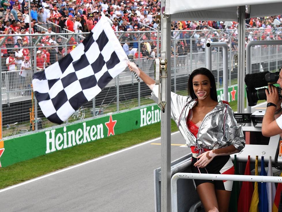 Zielflagge, Winnie Harlow