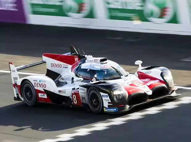 Fernando Alonso, Kazuki Nakajima, Sebastien Buemi Titel-Bild zur News: Fernando Alonso, Kazuki Nakajima, Sebastien Buemi