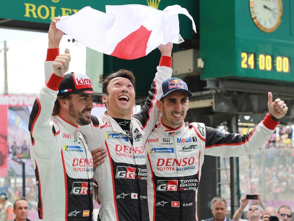 Kazuki Nakajima, Fernando Alonso