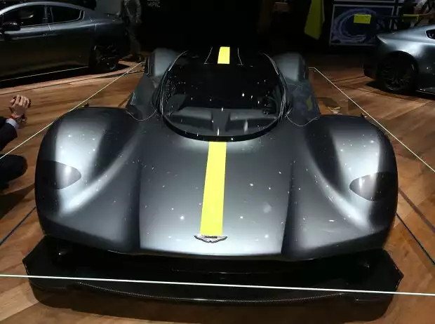 Aston Martin Valkyrie Titel-Bild zur News: Aston Martin Valkyrie