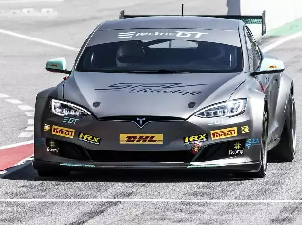 Titel-Bild zur News: Tesla S P100DL