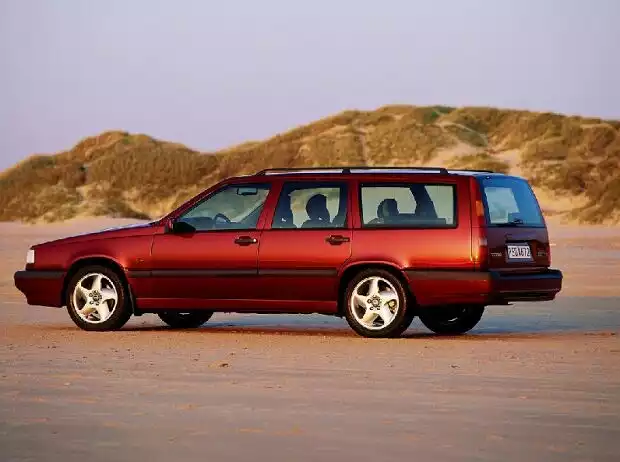 Volvo 850 AWD Kombi, Baujahr 1997 Titel-Bild zur News: Volvo 850 AWD Kombi, Baujahr 1997