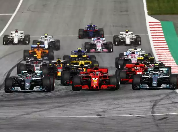 Lewis Hamilton, Kimi Räikkönen, Valtteri Bottas, Max Verstappen, Sebastian Vettel Titel-Bild zur News: Lewis Hamilton, Kimi Räikkönen, Valtteri Bottas, Max Verstappen, Sebastian Vettel