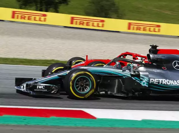 Sebastian Vettel, Lewis Hamilton Titel-Bild zur News: Sebastian Vettel, Lewis Hamilton
