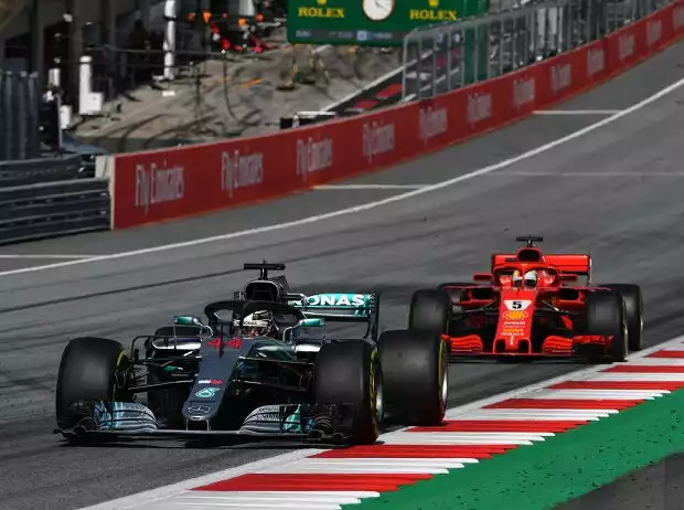 Lewis Hamilton, Sebastian Vettel Titel-Bild zur News: Lewis Hamilton, Sebastian Vettel
