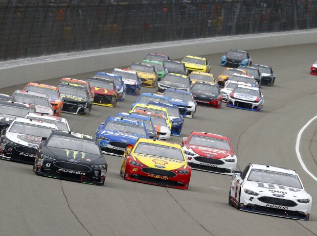 Kurt Busch, Joey Logano, Brad Keselowski Kurt Busch, Joey Logano, Brad Keselowski