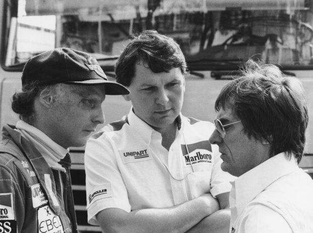 Niki Lauda, John Barnard, Bernie Ecclestone Niki Lauda, John Barnard, Bernie Ecclestone
