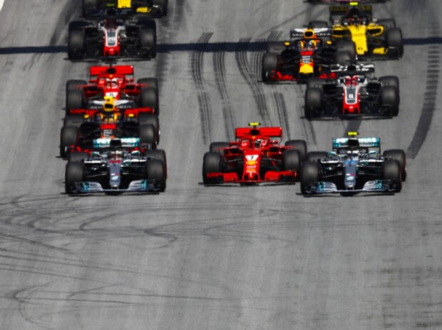 Titel-Bild zur News: Valtteri Bottas, Lewis Hamilton, Kimi Räikkönen, Max Verstappen, Sebastian Vettel, Romain Grosjean