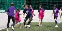 Bild zum Inhalt: Laureus: Training mit den Profi-Fußballerinnen