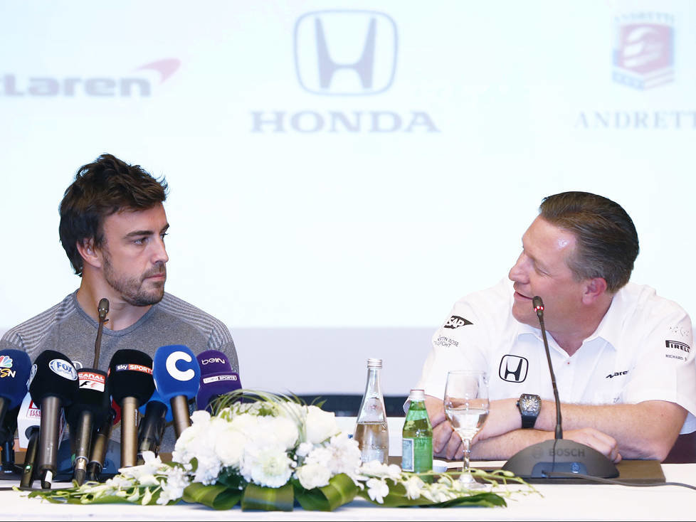 Fernando Alonso, Zak Brown