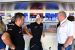 Zsolt Baumgartner, Patrick Friesacher und Helmut Marko 