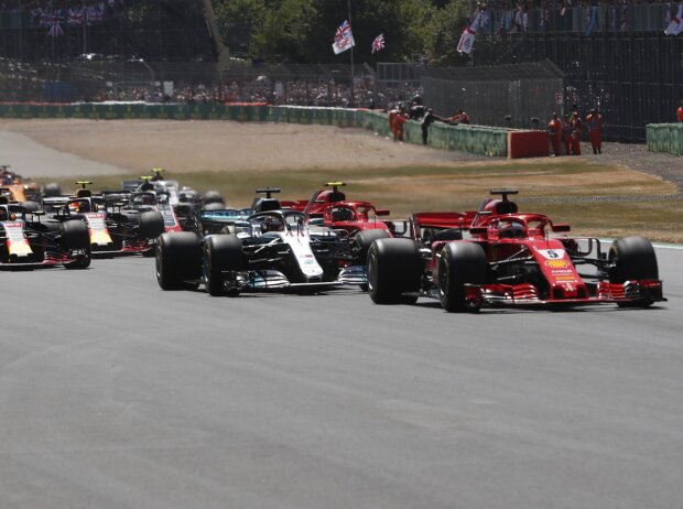 Titel-Bild zur News: Sebastian Vettel, Lewis Hamilton, Valtteri Bottas, Kimi Räikkönen, Daniel Ricciardo