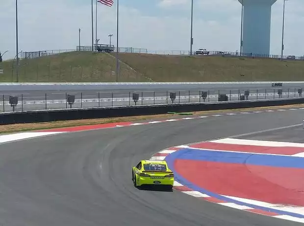 Titel-Bild zur News: Roval Charlotte