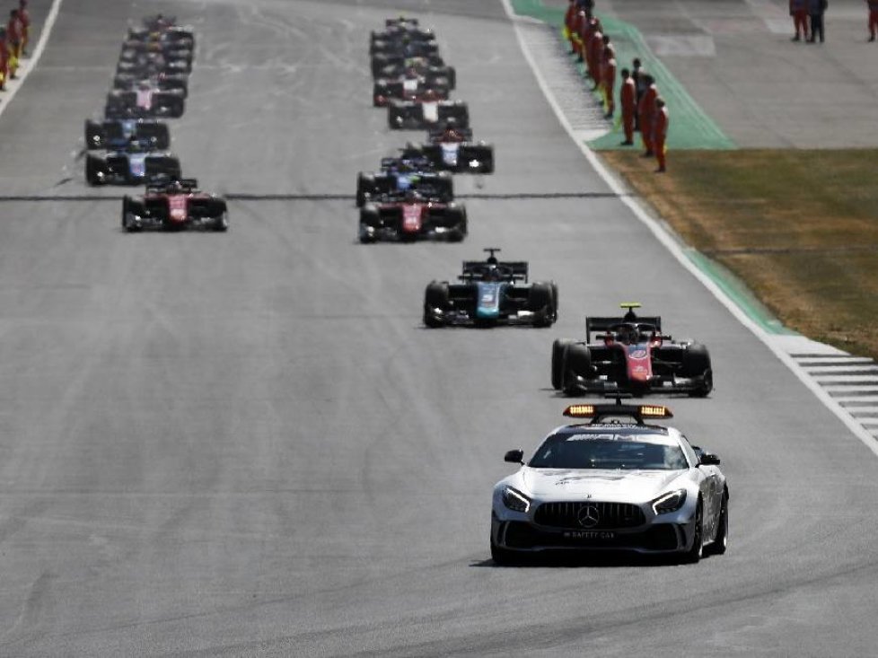 Start, Einführungsrunde, Safety-Car