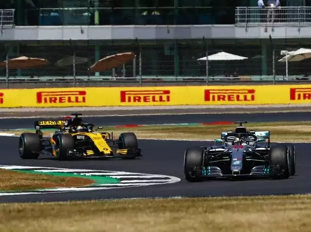 Lewis Hamilton, Nico Hülkenberg Titel-Bild zur News: Lewis Hamilton, Nico Hülkenberg