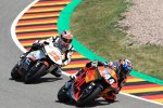 Miguel Oliveira ( Ajo) und Sam Lowes (Swiss) 