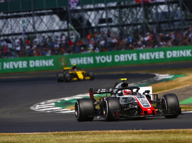 Kevin Magnussen, Carlos Sainz Kevin Magnussen, Carlos Sainz