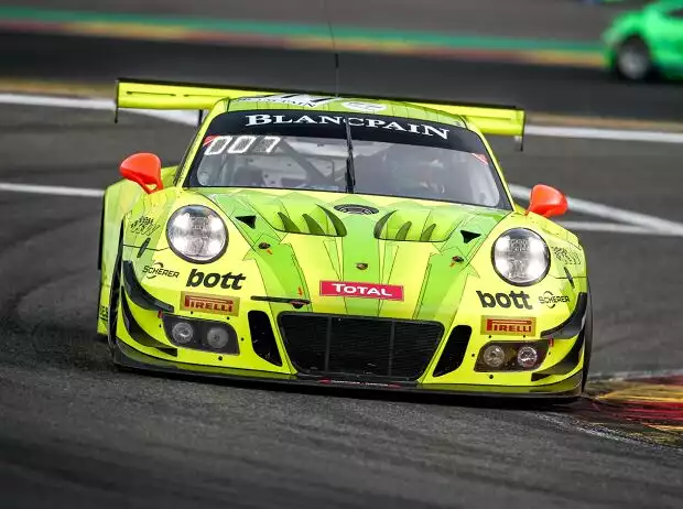 Dirk Werner, Frederic Makowiecki, Romain Dumas Titel-Bild zur News: Dirk Werner, Frederic Makowiecki, Romain Dumas