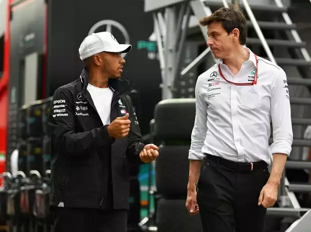 Titel-Bild zur News: Lewis Hamilton, Toto Wolff