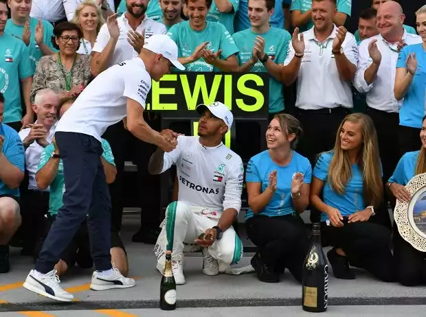 Titel-Bild zur News: Lewis Hamilton, Valtteri Bottas