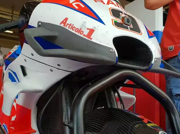 Neue Aero-Verkleidung an der Pramac-Ducati Desmosedici GP18 von Danilo Petrucci Titel-Bild zur News: Neue Aero-Verkleidung an der Pramac-Ducati Desmosedici GP18 von Danilo Petrucci