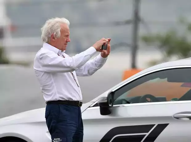 Titel-Bild zur News: Charlie Whiting