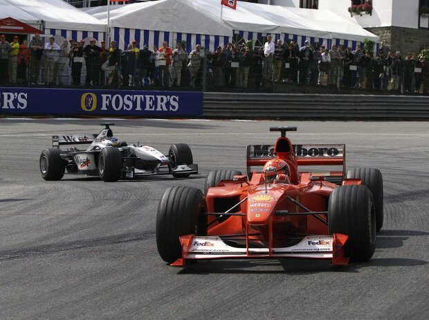 Michael Schumacher, Mika Häkkinen Michael Schumacher, Mika Häkkinen