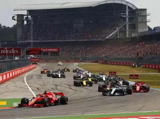 Sebastian Vettel, Valtteri Bottas, Kimi Räikkönen, Max Verstappen, Nico Hülkenberg Titel-Bild zur News: Sebastian Vettel, Valtteri Bottas, Kimi Räikkönen, Max Verstappen, Nico Hülkenberg