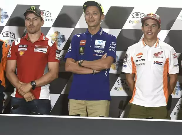 Jorge Lorenzo, Marc Marquez, Bradley Smith Titel-Bild zur News: Jorge Lorenzo, Marc Marquez, Bradley Smith