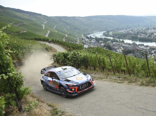 Andreas Mikkelsen Andreas Mikkelsen