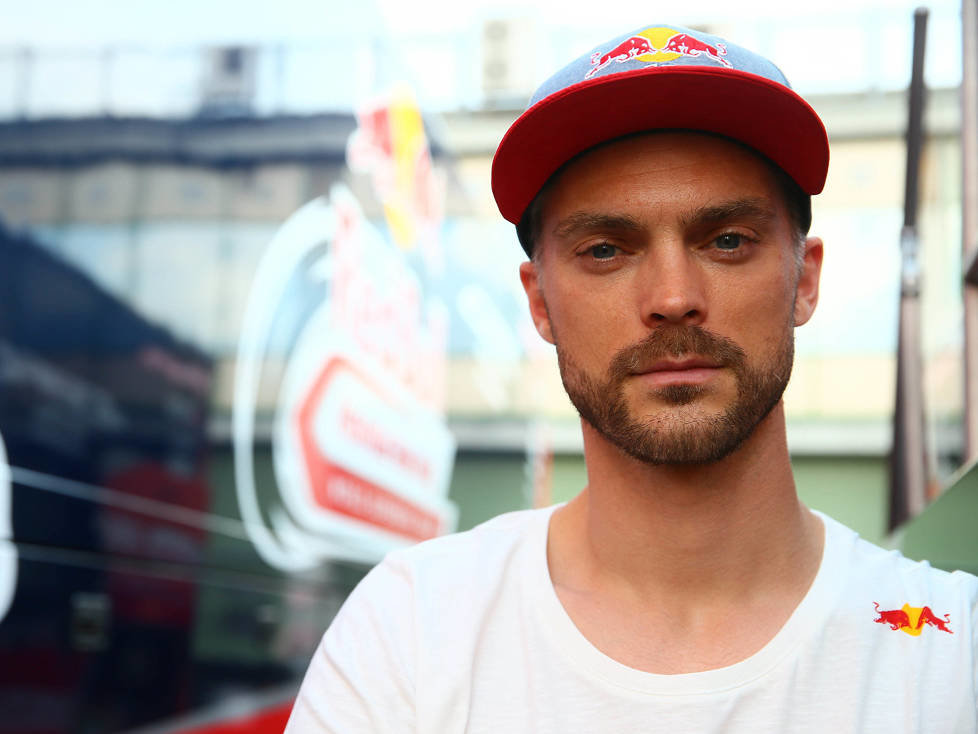 Leon Camier