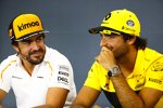 Fernando Alonso (McLaren) und Carlos Sainz (Renault) 