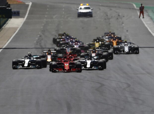 Titel-Bild zur News: Sebastian Vettel, Lewis Hamilton, Valtteri Bottas, Kimi Räikkönen, Max Verstappen, Daniel Ricciardo