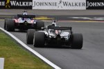 Lewis Hamilton (Mercedes) und Brendon Hartley (Toro Rosso) 
