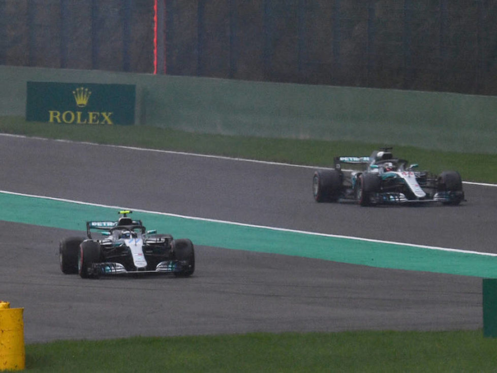 Valtteri Bottas, Lewis Hamilton