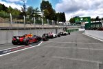 Max Verstappen (Red Bull), Marcus Ericsson (Sauber) und Charles Leclerc (Sauber) 