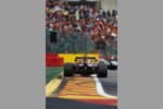 Daniel Ricciardo (Red Bull) und Valtteri Bottas (Mercedes) 
