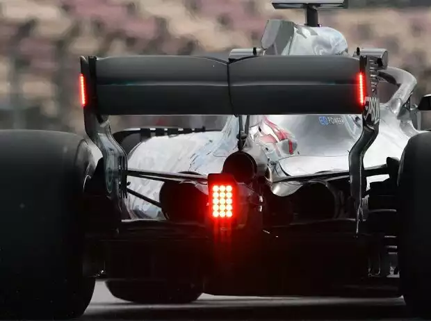 Titel-Bild zur News: Lewis Hamilton