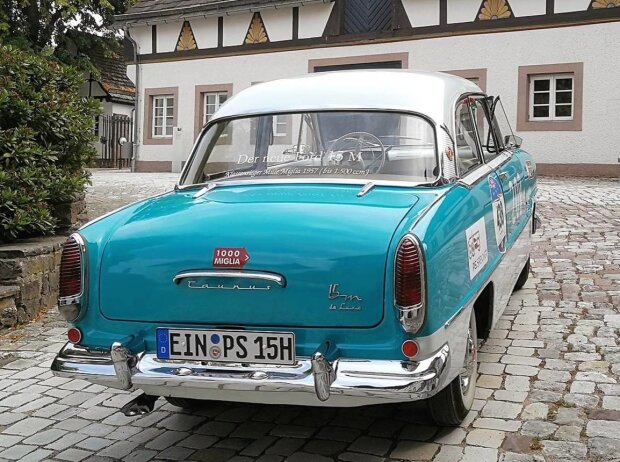 Ford Taunus 15M de Luxe (1957): Schönheit, die ihrer Sicherheit dient. So pries damals die Werbung den 15M an