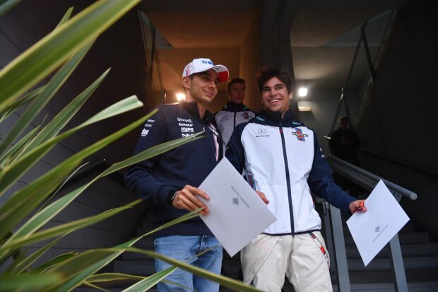 Esteban Ocon Lance Stroll Force India Sahara Force India F1 Team F1Racing Point Racing Point Force India F1 Team (Ex-Force India)Williams Williams Martini Racing F1 ~Esteban Ocon (Racing Point) und Lance Stroll (Williams) ~ Esteban Ocon Lance Stroll Force India Sahara Force India F1 Team F1Racing Point Racing Point Force India F1 Team (Ex-Force India)Williams Williams Martini Racing F1 ~Esteban Ocon (Racing Point) und Lance Stroll (Williams) ~