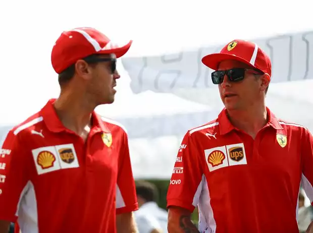 Kimi Räikkönen, Sebastian Vettel Titel-Bild zur News: Kimi Räikkönen, Sebastian Vettel