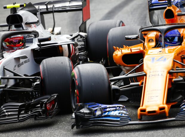 Titel-Bild zur News: Kevin Magnussen, Fernando Alonso