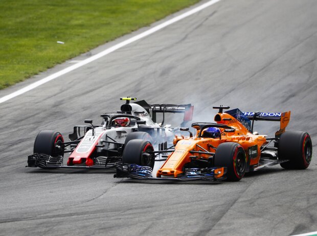 Kevin Magnussen, Fernando Alonso Kevin Magnussen, Fernando Alonso