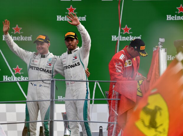 Lewis Hamilton, Valtteri Bottas, Kimi Räikkönen Lewis Hamilton, Valtteri Bottas, Kimi Räikkönen