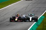 Max Verstappen (Red Bull) und Valtteri Bottas (Mercedes) 