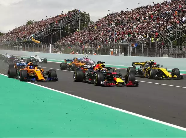 Titel-Bild zur News: Max Verstappen, Fernando Alonso, Carlos Sainz