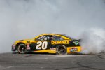 Burnout-Show in Las Vegas: Erik Jones (Gibbs)